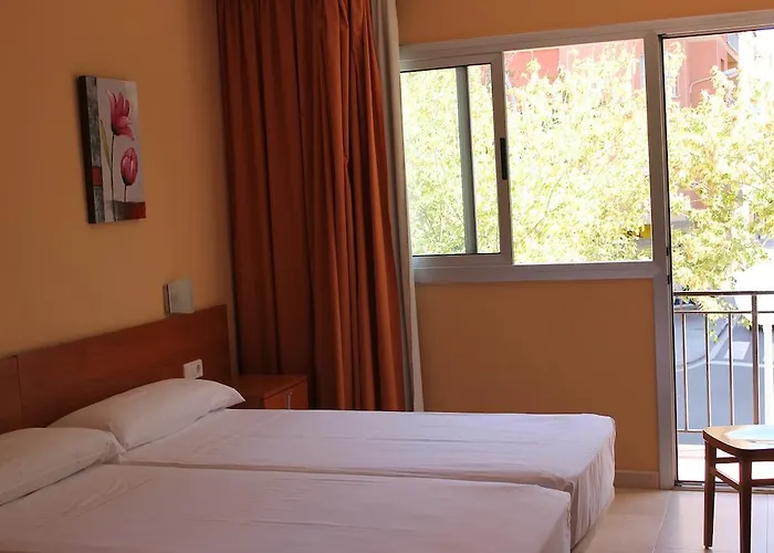 Pensjonat Cal Siles El Prat de Llobregat